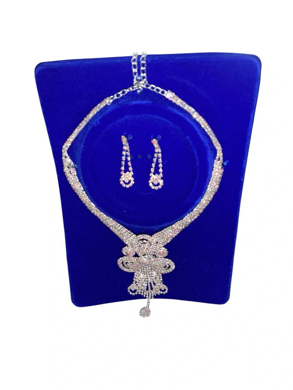 STUNNING RHINESTONE STATEMENT NECKLACE & EARRING SET